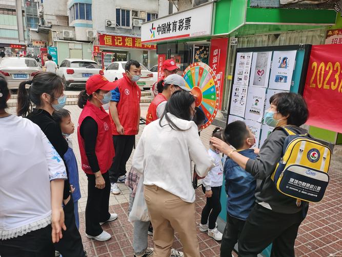 沅陵七甲坪镇开展“推进五社联动，关爱一老一小”集体生日会主题活动